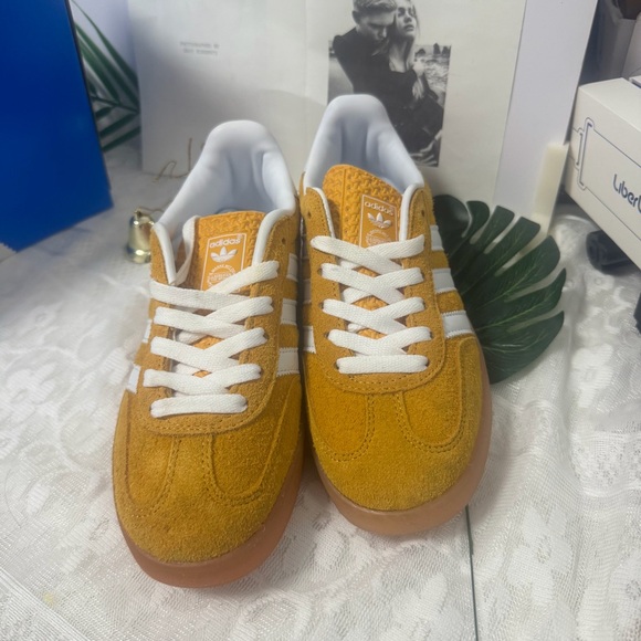 Adidas women's sneakers - Picture 4 of 8